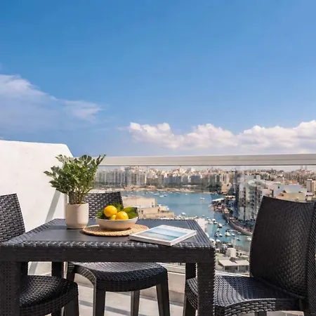 Bnbnova - 2br Penthouse St Julian's - Sea Views & Terrace Apartment